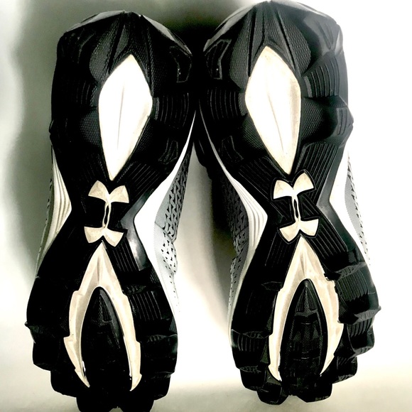 Under Armour Football Cleats Size 7 - Picture 4 of 8